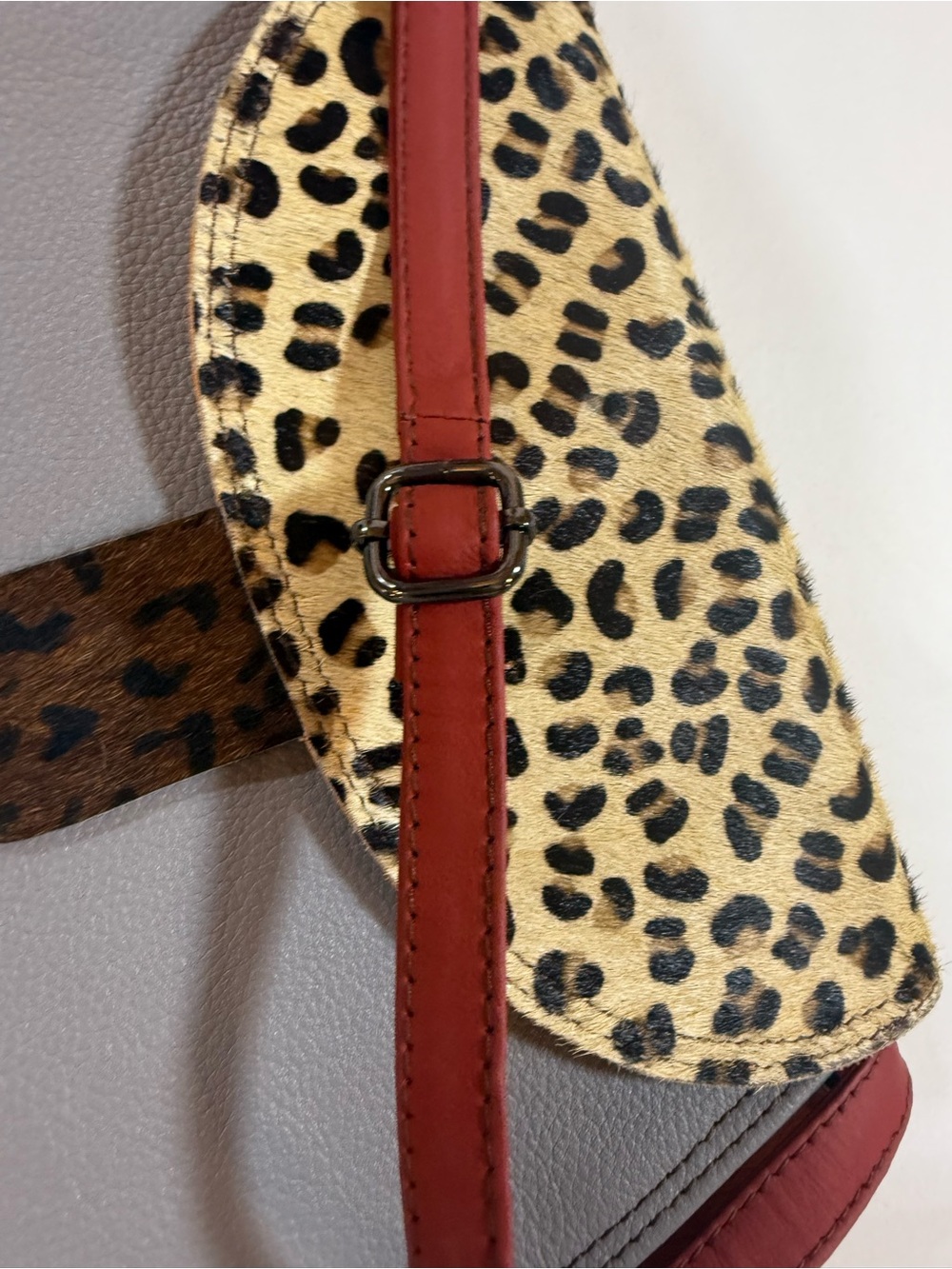 Soruka Reversible Crossbody Bag
Handcrafted Upcycled Leopard Colorblock
NWOT - Picture 15 of 15